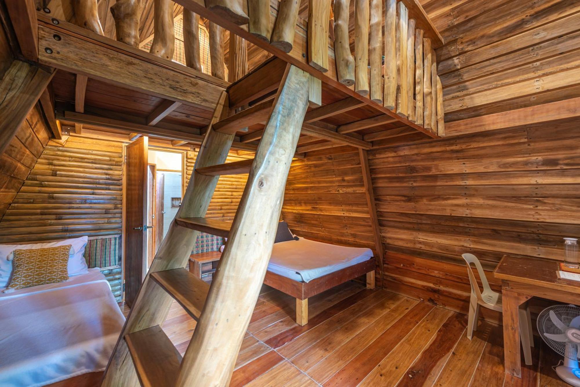 Camanolo Homestay General Luna  Exterior foto