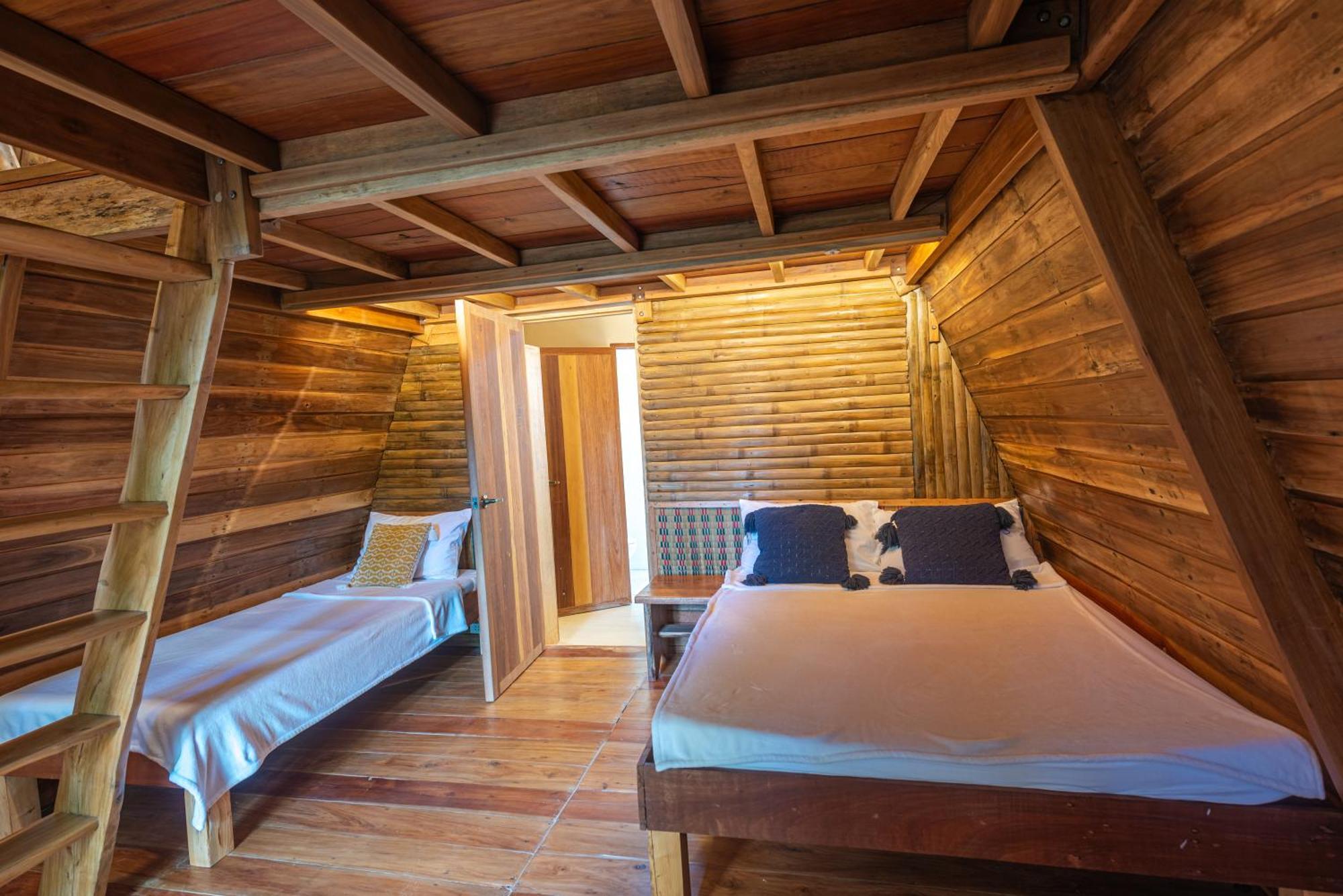 Camanolo Homestay General Luna  Exterior foto